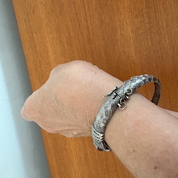 Gorgeous Marcasite Sterling Silver Bracelet - Picture 10 of 16